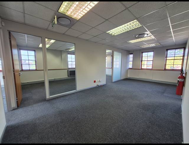 190M² OFFICE TO LET IN SANDTON CENTRAL